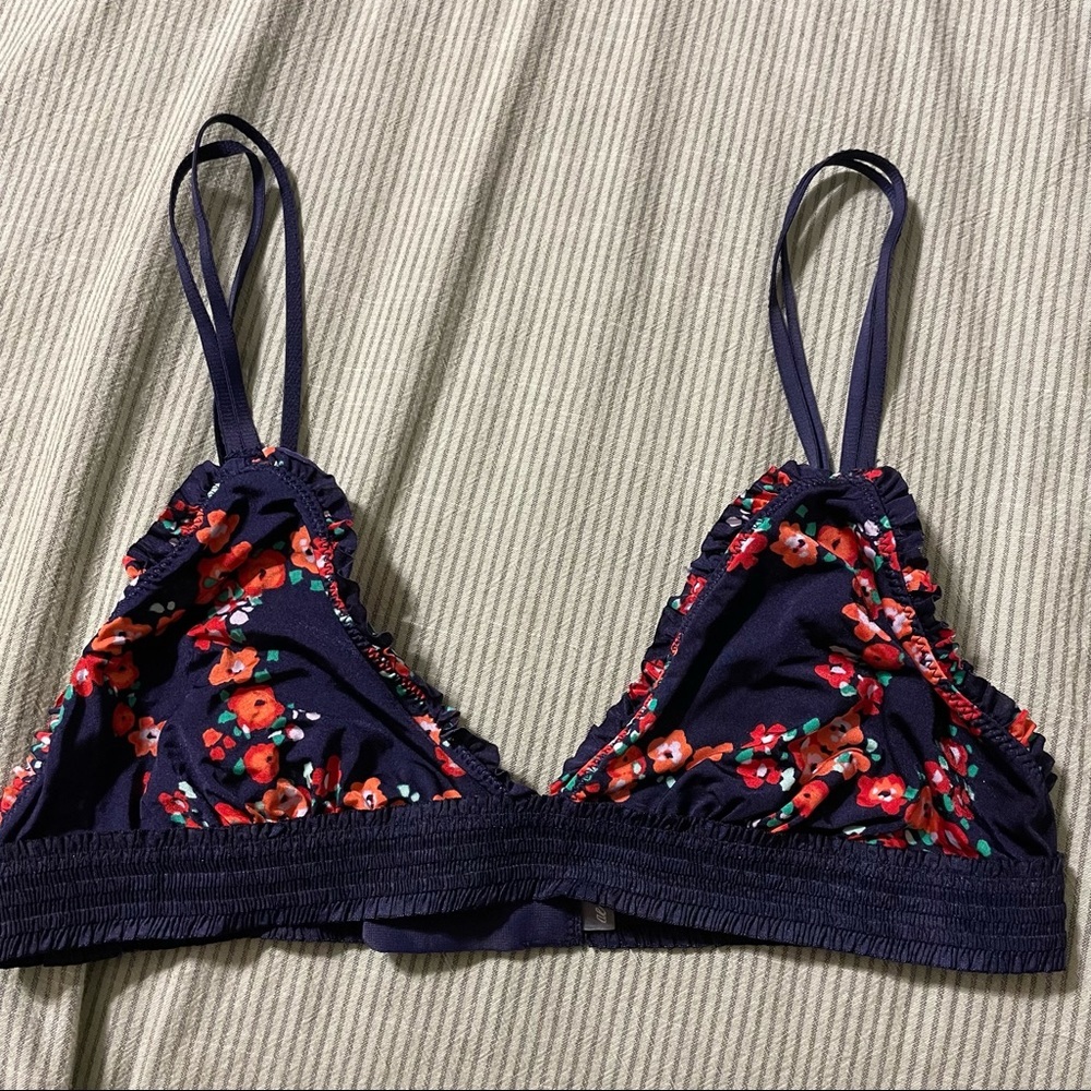 Floral Ruffled Aerie Bralette M